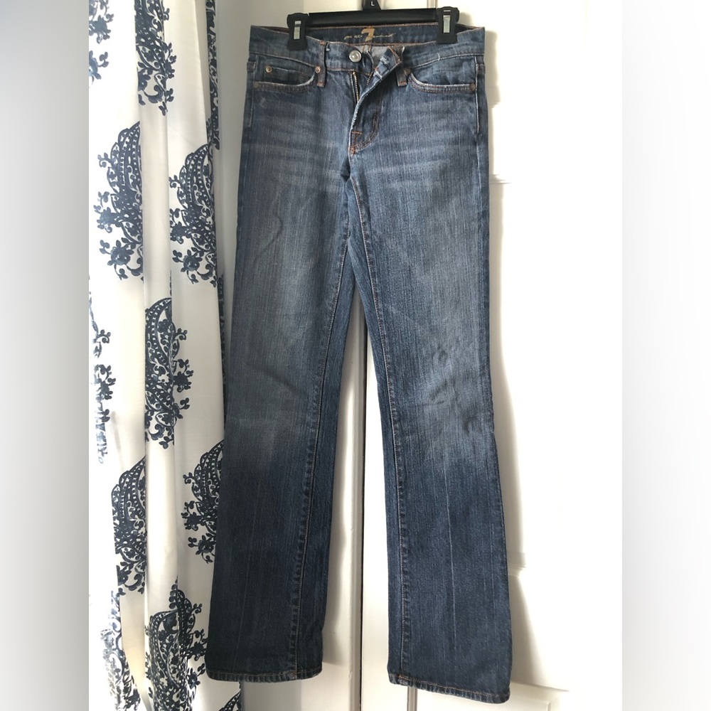 7 for all mankind jeans. Size 24 in great condition.